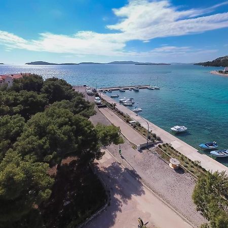 Relaxing Whole Top Floor Apartment By The Sea Zaboric Exterior foto