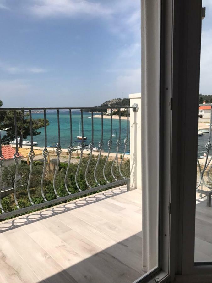 Relaxing Whole Top Floor Apartment By The Sea Zaboric Exterior foto