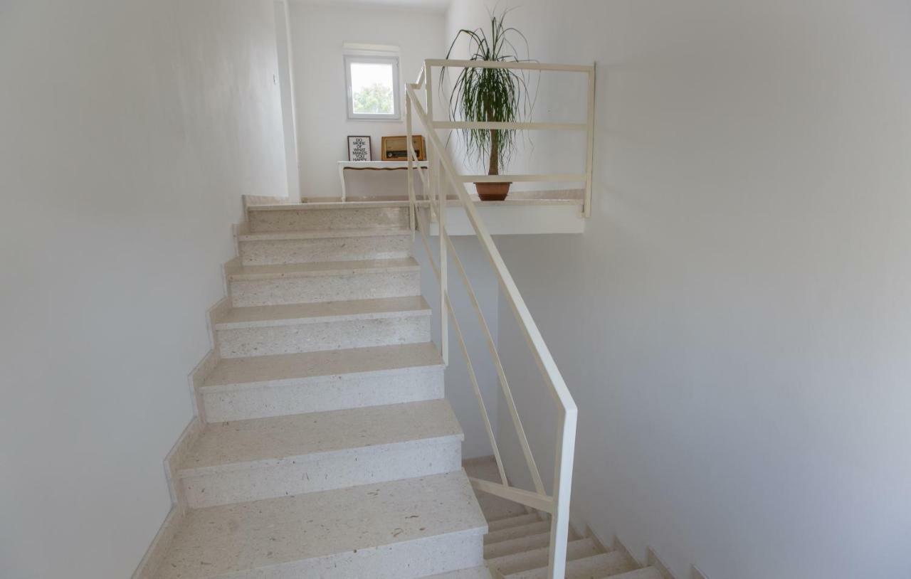 Relaxing Whole Top Floor Apartment By The Sea Zaboric Exterior foto